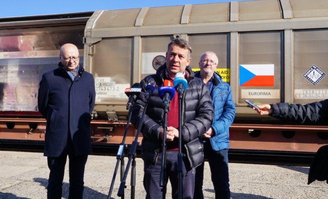 Поезд с гуманитарной помощью для Украины сегодня вечером отправился из Праги