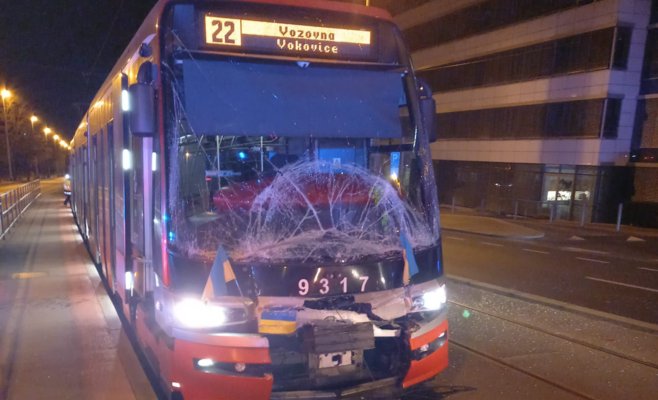 В Праге столкнулись два трамвая