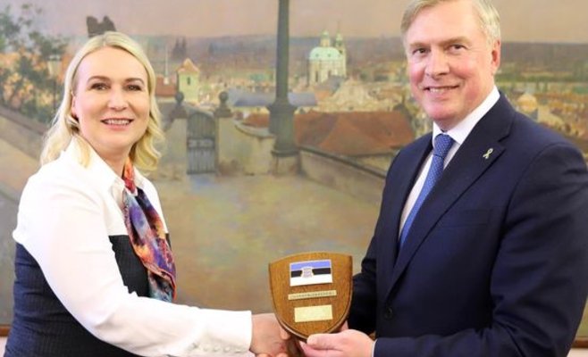 Чехия и Эстония договорились о необходимости продолжать помогать Украине
