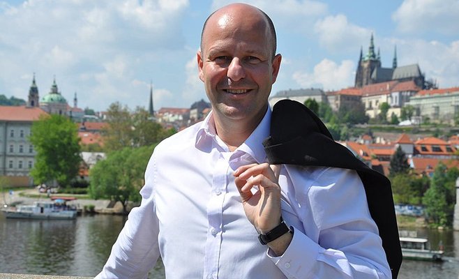 Петр Глубучек подал в отставку с поста вице-мэра Праги