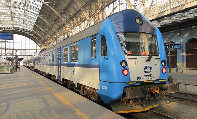 Чешская Республика имеет самую плотную сеть железных дорог в ЕС и занимает одно из последних мест по их качеству