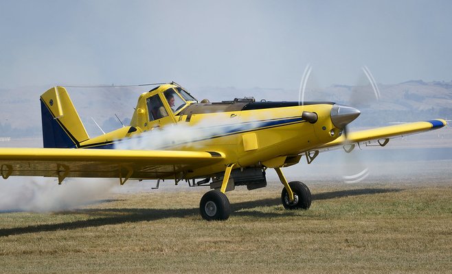 В Чехию прибыли шведские пожарные самолеты