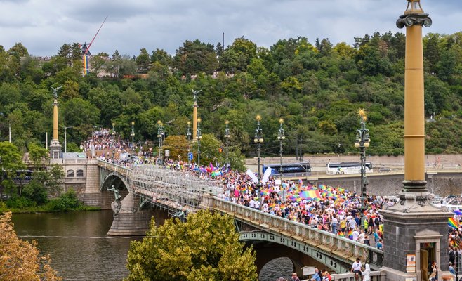 В радужном параде Prague Pride приняли участие около 60 тыс. человек