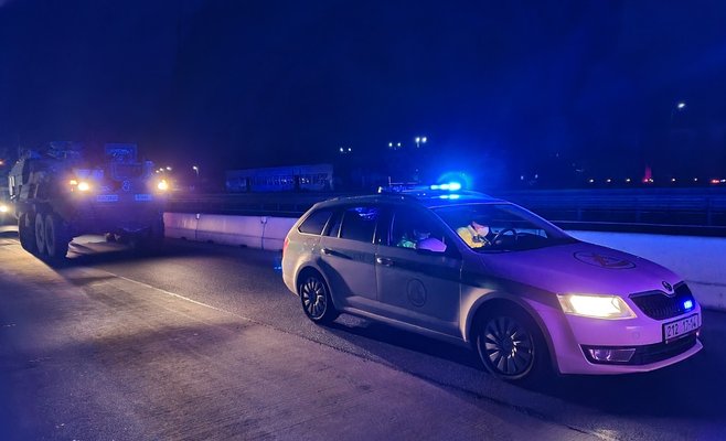 Через Чехию проходит французский конвой