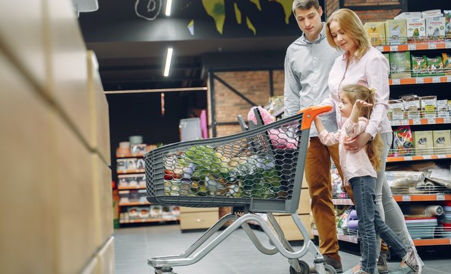 В Чехии 17 ноября магазины будут работать в обычном режиме