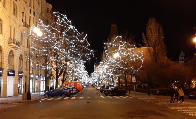 Пражская улица Pařížská впервые стала одной из самых дорогих улиц мира