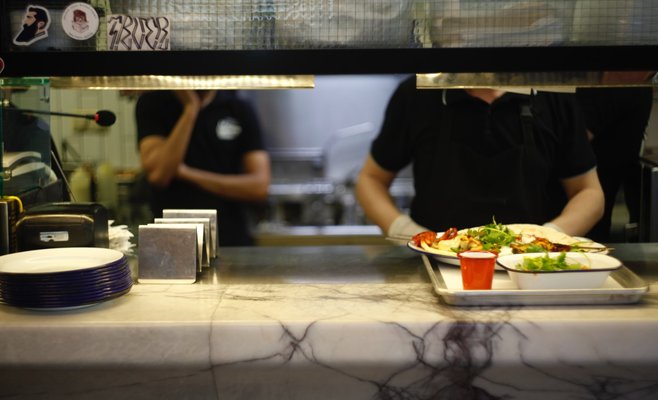 С января школьные обеды снова подорожают