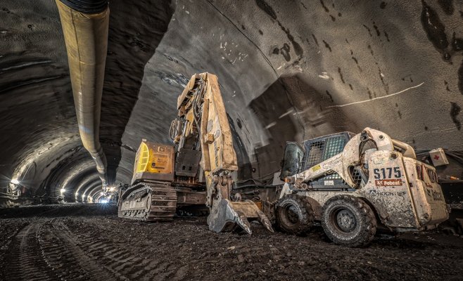 В Праге начали копать котлован для новой станции линии метро D Olbrachtova