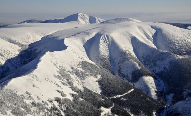 В горах Крконоше впервые в этом сезоне начала применяться 1-я степень лавинной опасности