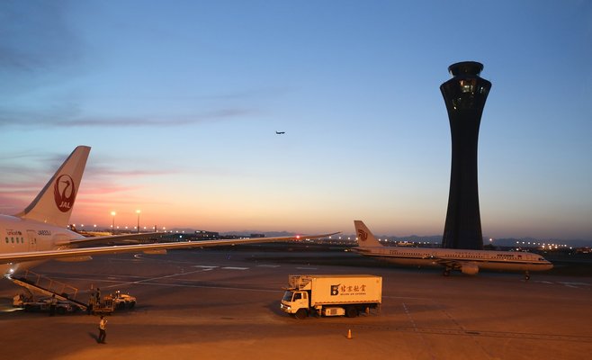 Людям, путешествующим самолетом из Чехии в Китай, потребуется ПЦР-тест на ковид