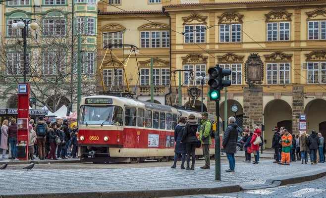 В пражских трамваях названия остановок теперь объявляет новый голос