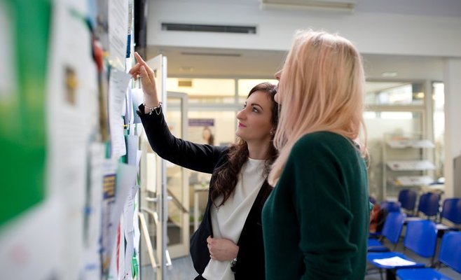 В Чехии выросла безработица, а количество вакансий уменьшилось