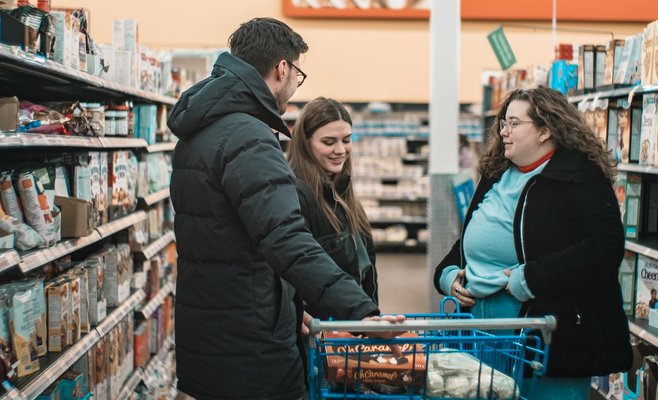 Стало известно, сколько в среднем тратят чехи на продукты питания