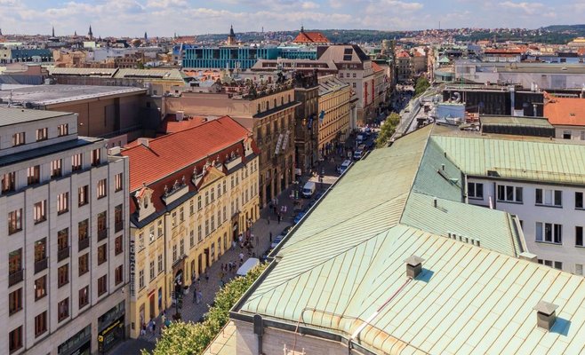 Стоимость квартир в Праге в четвертом квартале 2022 упала до значений 2021 года. В Брно наблюдается аналогичная ситуация