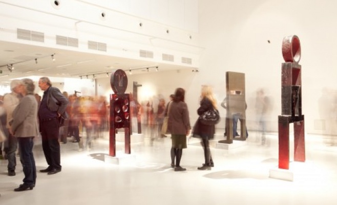 Галерея современного искусства – DOX