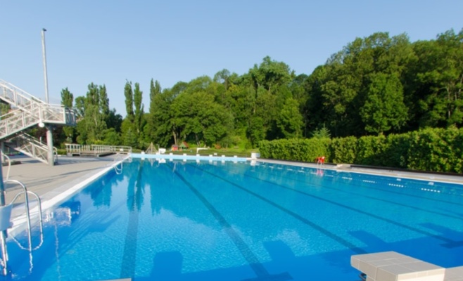 Бассейн Petynka