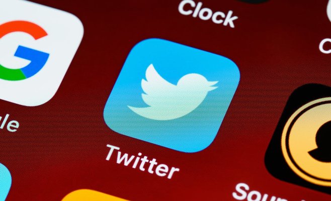 Расходы на рекламу в Twitter упали более чем на 70%