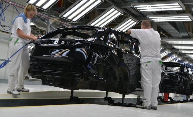 Шкода сокращает производства и отменяет смены рабочим на некоторых линиях