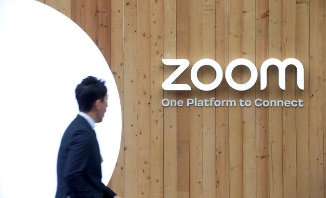 Глава компании Zoom будет работать почти без зарплаты