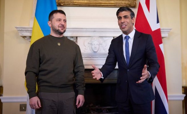 Зеленский приехал в Великобританию