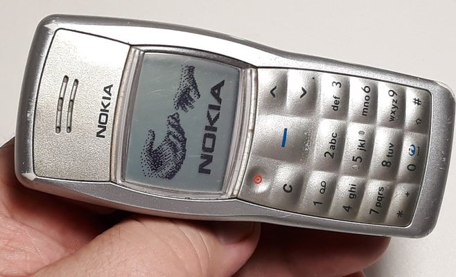 У чехов дома хранится 12 миллионов старых мобильных телефонов