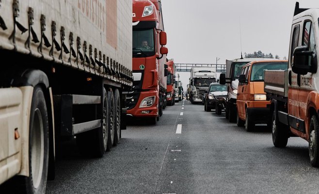 Автомагистральные виньетки подорожают, добавится однодневный талон