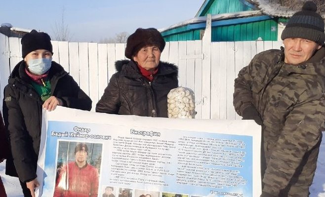 Пельмени как компенсация. Власти РФ порадовали семью погибшего оккупанта