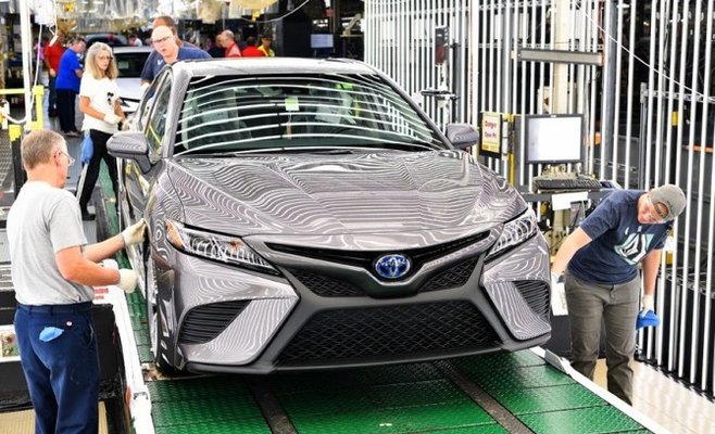 Honda и Toyota реагируют на инфляцию. Они повышают заработную плату больше всего за последние 40 лет