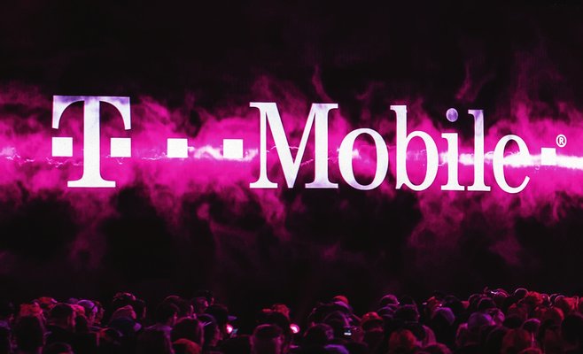 Компания T-Mobile в прошлом году увеличила операционную прибыль на 2,3 процента до 12,35 миллиарда крон