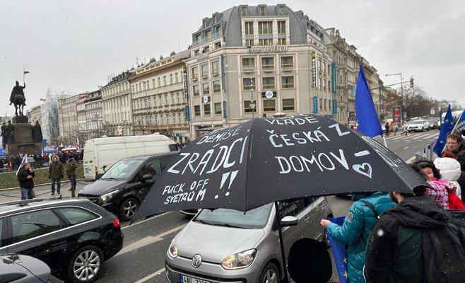 Протест против бедности на Вацлавской площади: ФОТО