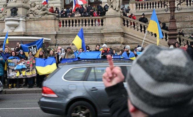 Протест против бедности на Вацлавской площади: ФОТО