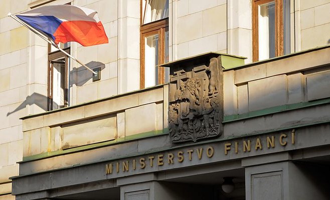 В январе и феврале государство выделило 3,84 млрд чешских крон на помощь беженцам из Украины
