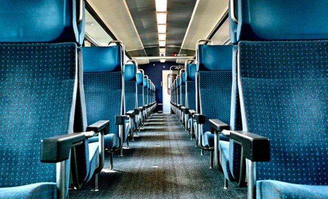 Полицейские будут ездить в поездах за 50% стоимости. Железные дороги хотят повысить безопасность