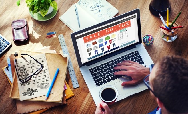 Четыре из пяти онлайн-магазинов, проверенных ЧОИ в прошлом году, нарушили закон