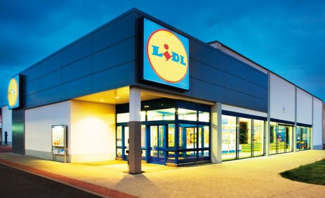В прошлом году объем продаж Lidl вырос на три миллиарда. Компания инвестировала в новые магазины и модернизацию