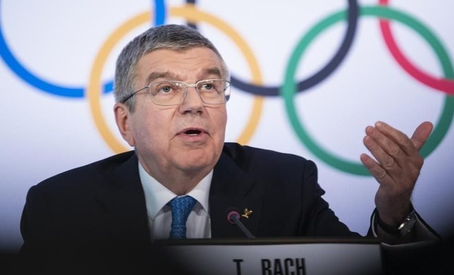 МОК рекомендовал спортивным федерациям вернуть спортсменов из России и Беларуси