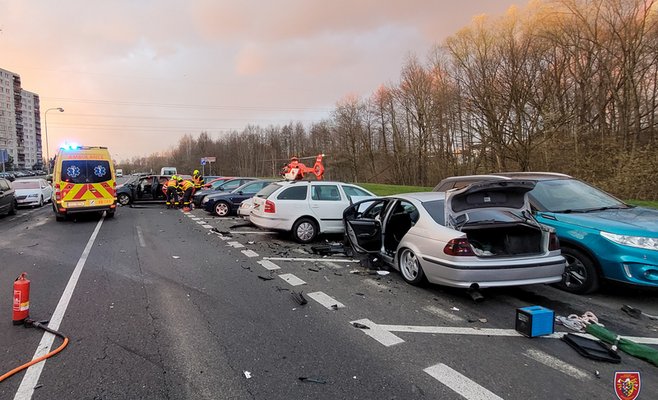 Семь раненых, в том числе четырехлетняя девочка в Гавиржове. Водитель не уступил дорогу при повороте