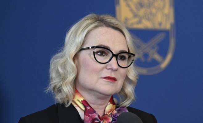 Чернохова заявила, что планируемая военная помощь Украине составляет от 600 до 700 миллионов крон