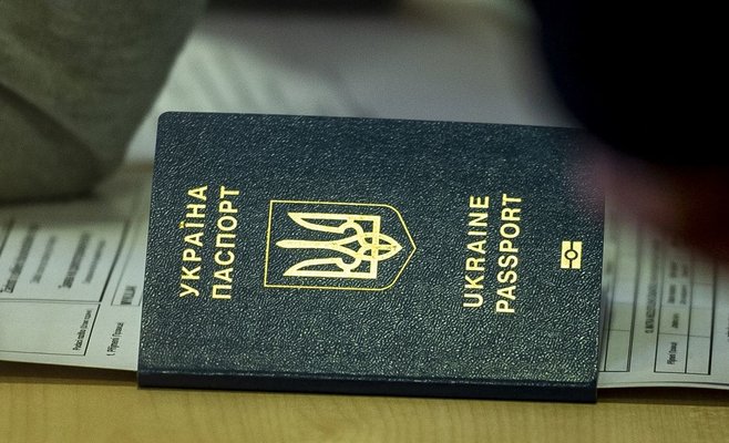 Оккупанты препятствуют выезду украинцев без российских документов