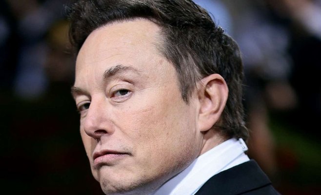 Маск призывает затормозить развитие искусственного интеллекта. В то же время он создает компанию, ориентированную на ИИ