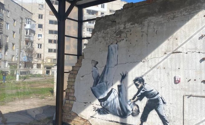 Президент Павел прибыл в Украину, посетил Бучу: ВИДЕО