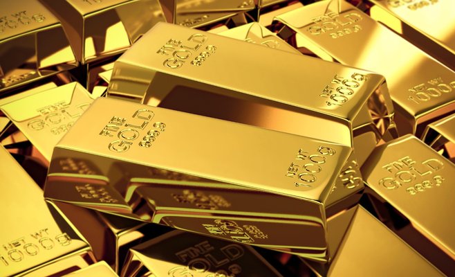 Золото приближается к рекорду. Спрос центральных банков на золото бьет рекорд