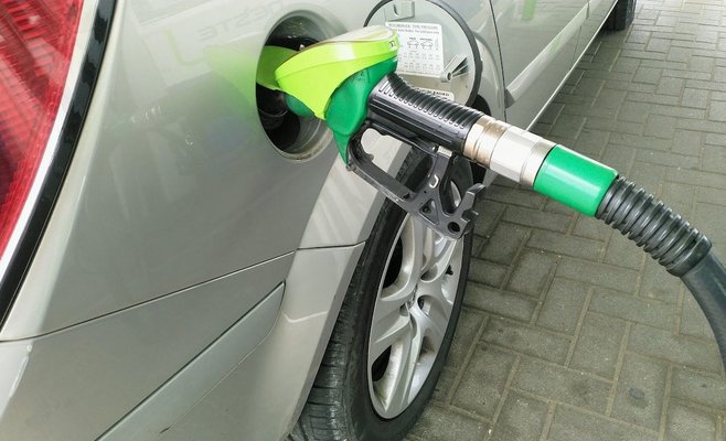 Дизельное топливо самое дешевое с сентября 2021 года, цена на бензин также снижается