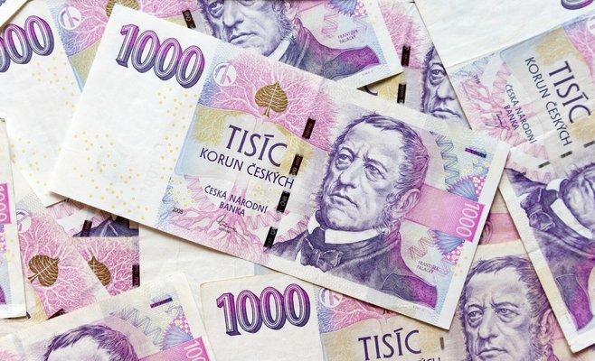 Прибыль шести крупнейших национальных банков в первом квартале снизилась на 800 миллионов в годовом исчислении