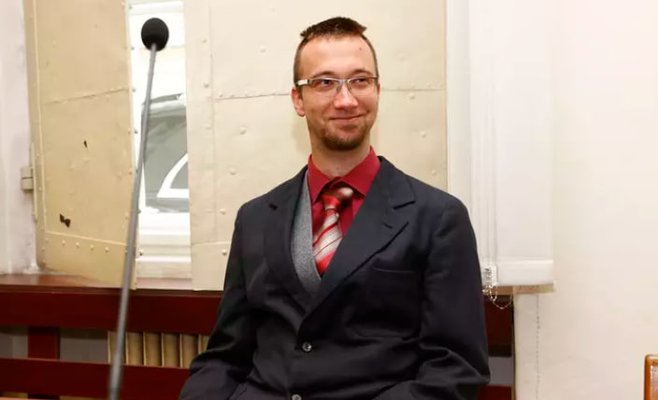 Демонстрант с вагнеровской нашивкой получил условный срок и штраф