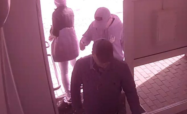 Группа воров проникла в квартиру в Праге и похитила имущество на сумму 1,7 млн. чешских крон