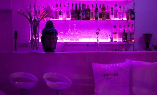 Bed Lounge Restaurant & Bar