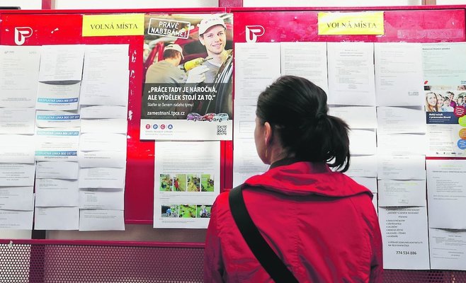 Безработица снизилась до 3,5 процента в мае