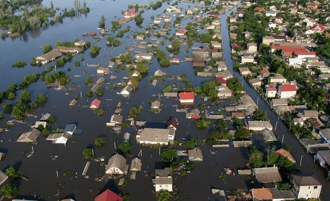 Уровень воды в Каховке опустился ниже