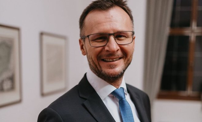 Некула подал в отставку